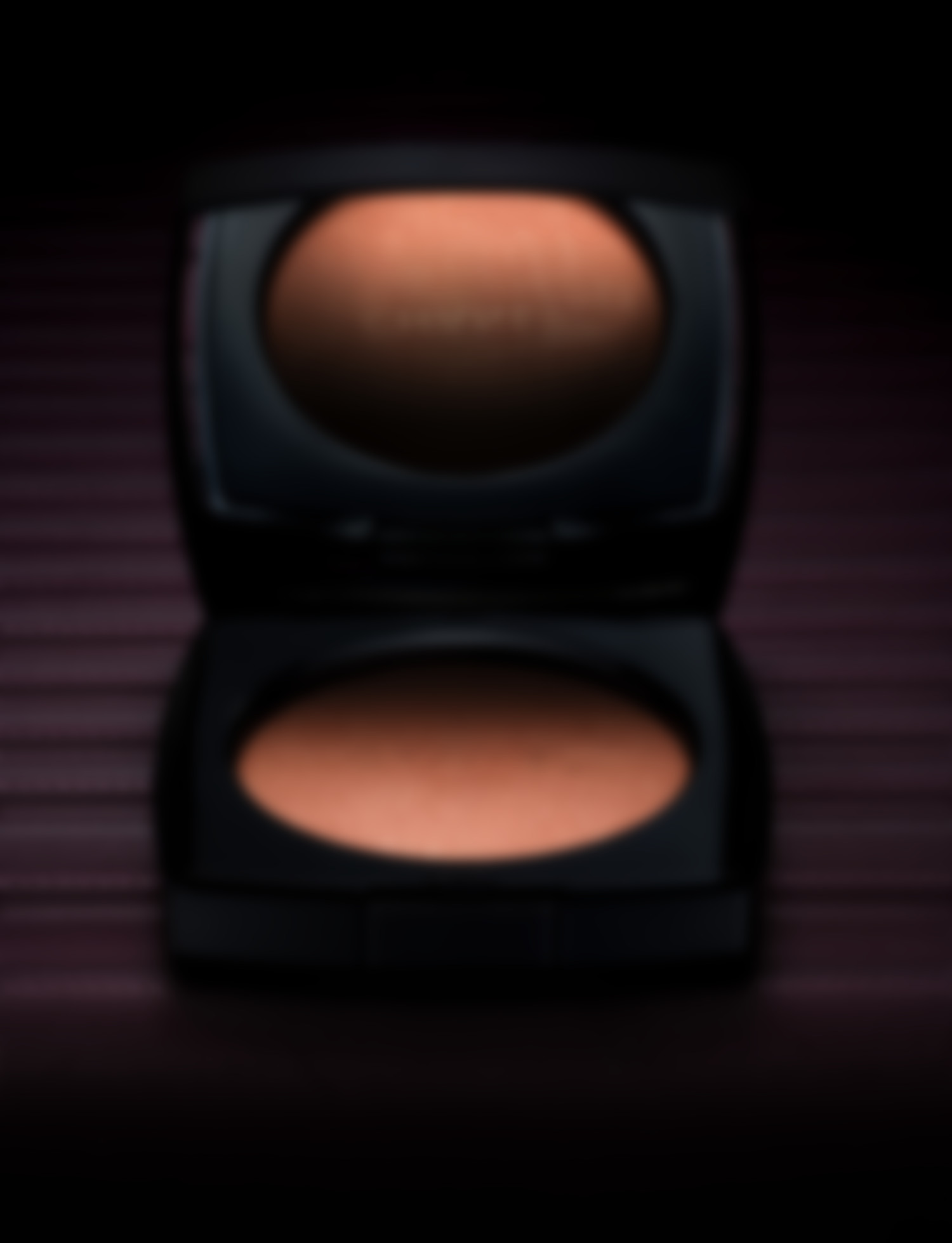 Chanel - Poudre lumière - © Global