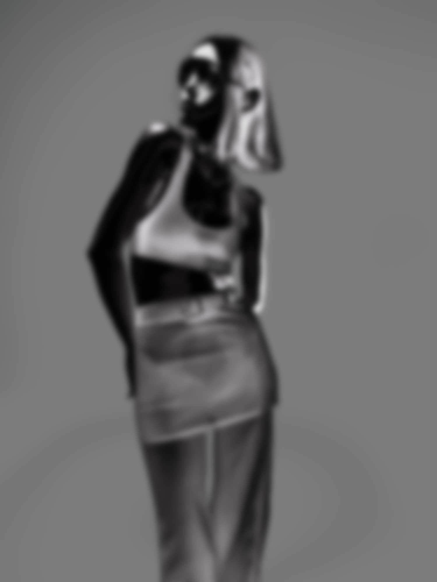 Gaze & Bones - © Global