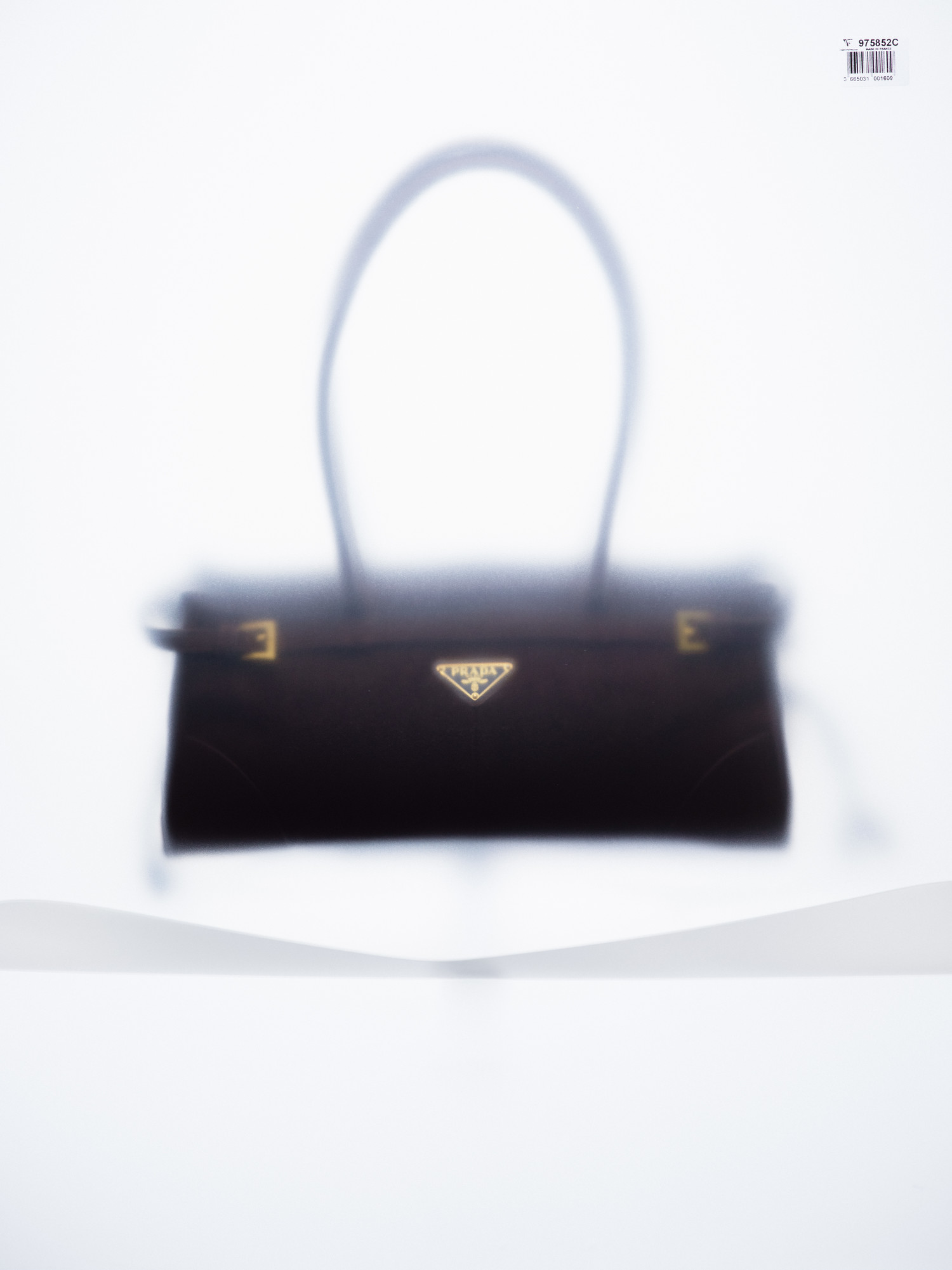 PRADA - STUDIES - © Global